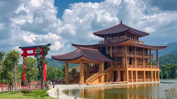 ฮิโนกิแลนด์ (Hinoki Land)